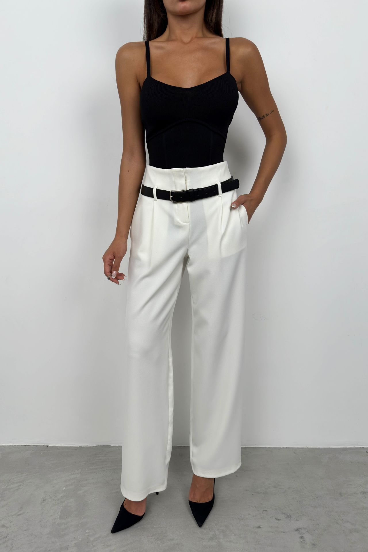 Elegance Belted High-Waist Broek