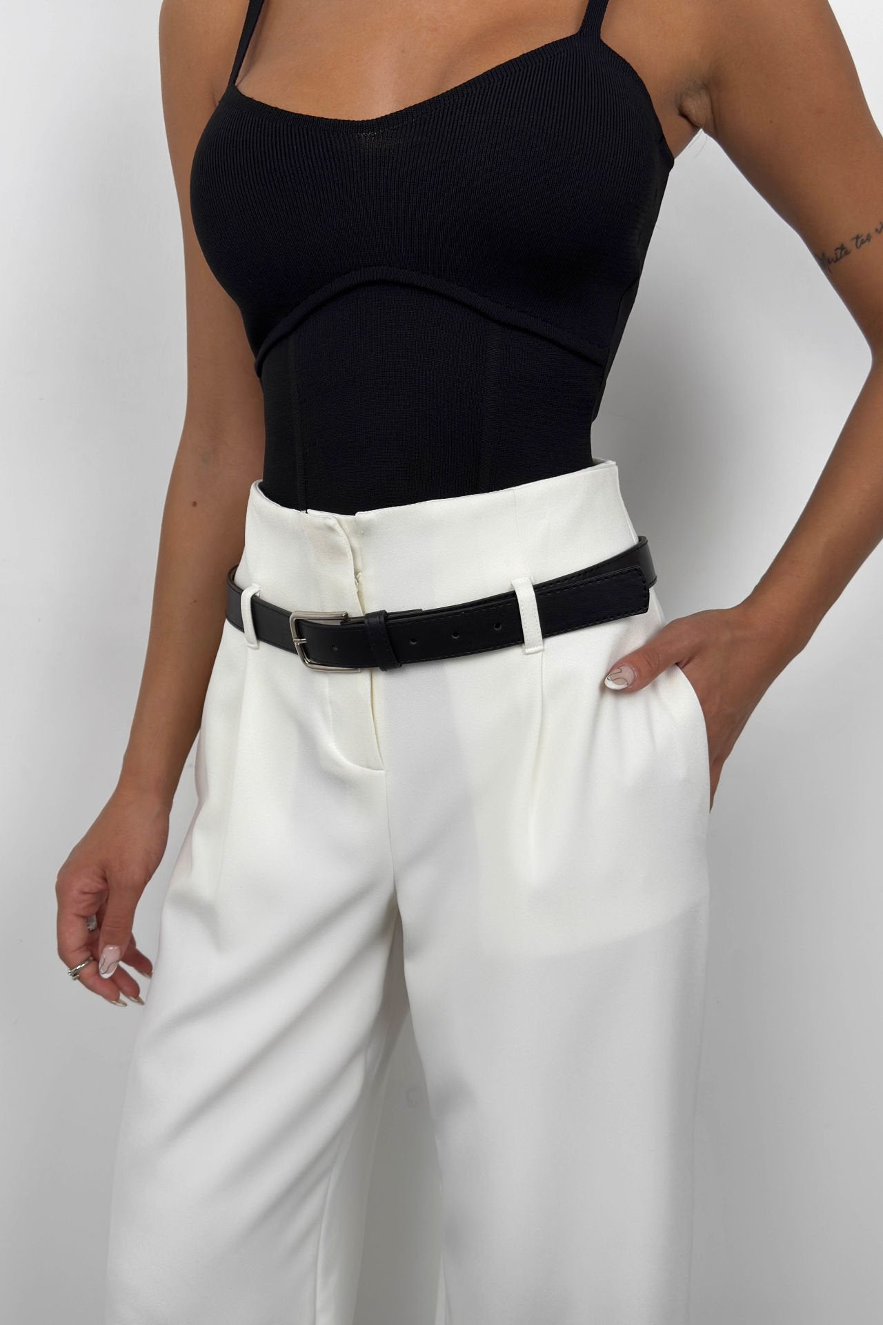 Elegance Belted High-Waist Broek